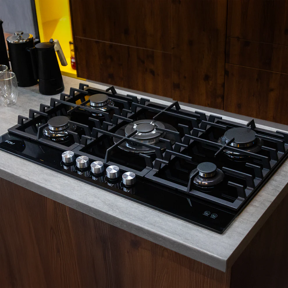 ENCIMERA A GAS NATURAL 90CM CHEF GLASS + HORNO A GAS NATURAL 70L BLACK + CAMPANA EXTRAÍBLE 90CM URBAN BLACK 90